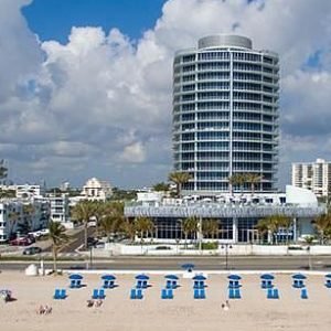 Reggie Saylor Real Estate Paramount Residences Condo